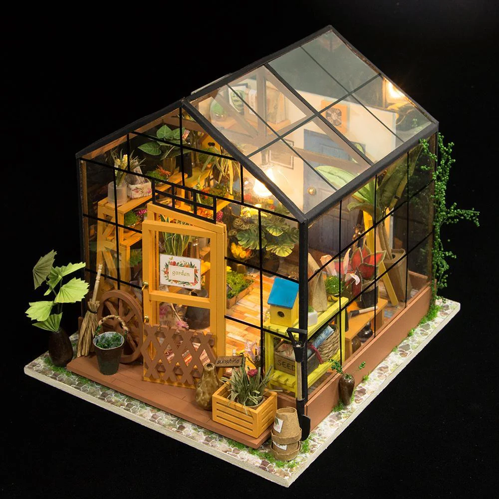 Cathy’s Flower House Miniature House - Image 3